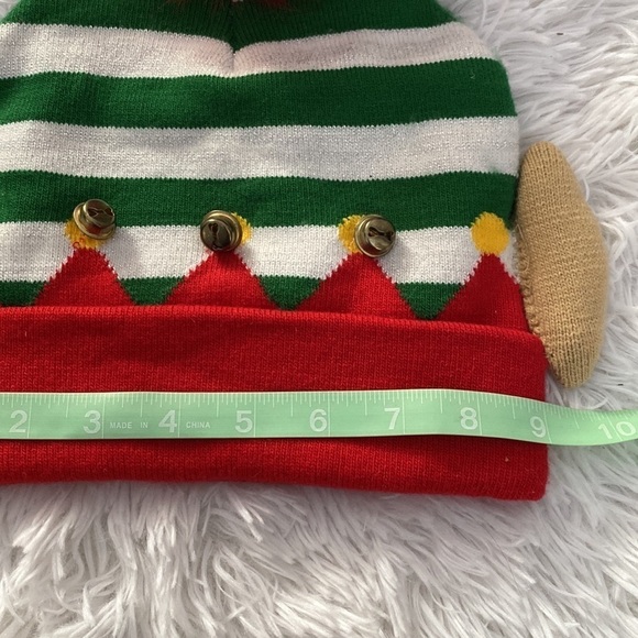 Christmas elf beanie w/bells - Picture 5 of 6
